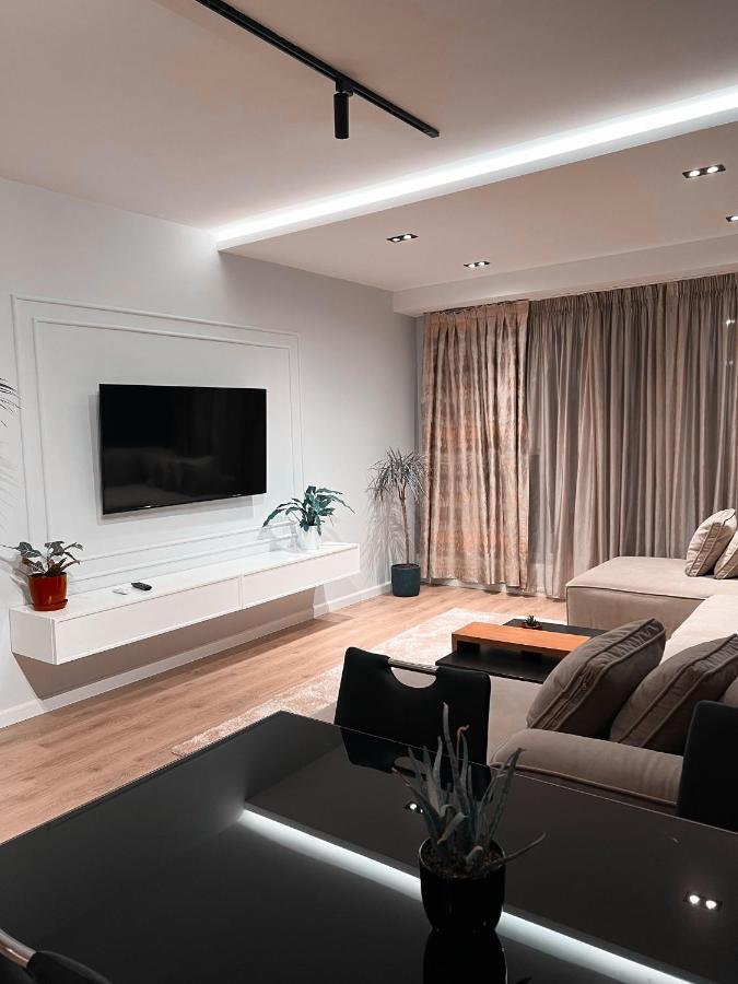 Aia Suites & Apartments Tirana Exterior foto