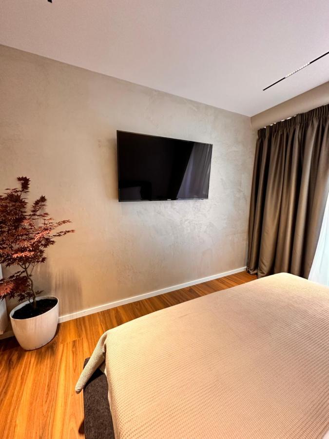 Aia Suites & Apartments Tirana Exterior foto